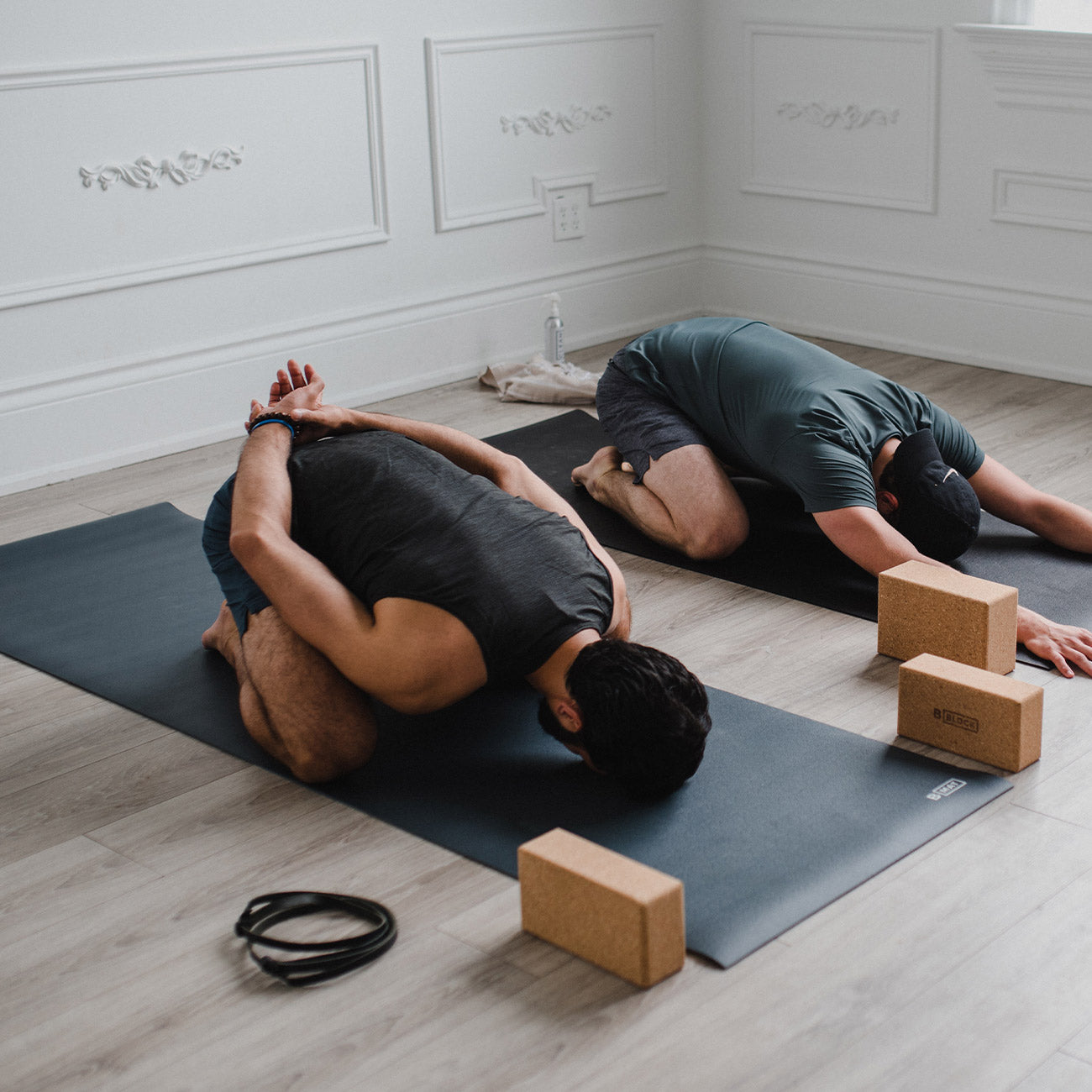 Yogamatte b mat everyday - Charcoal