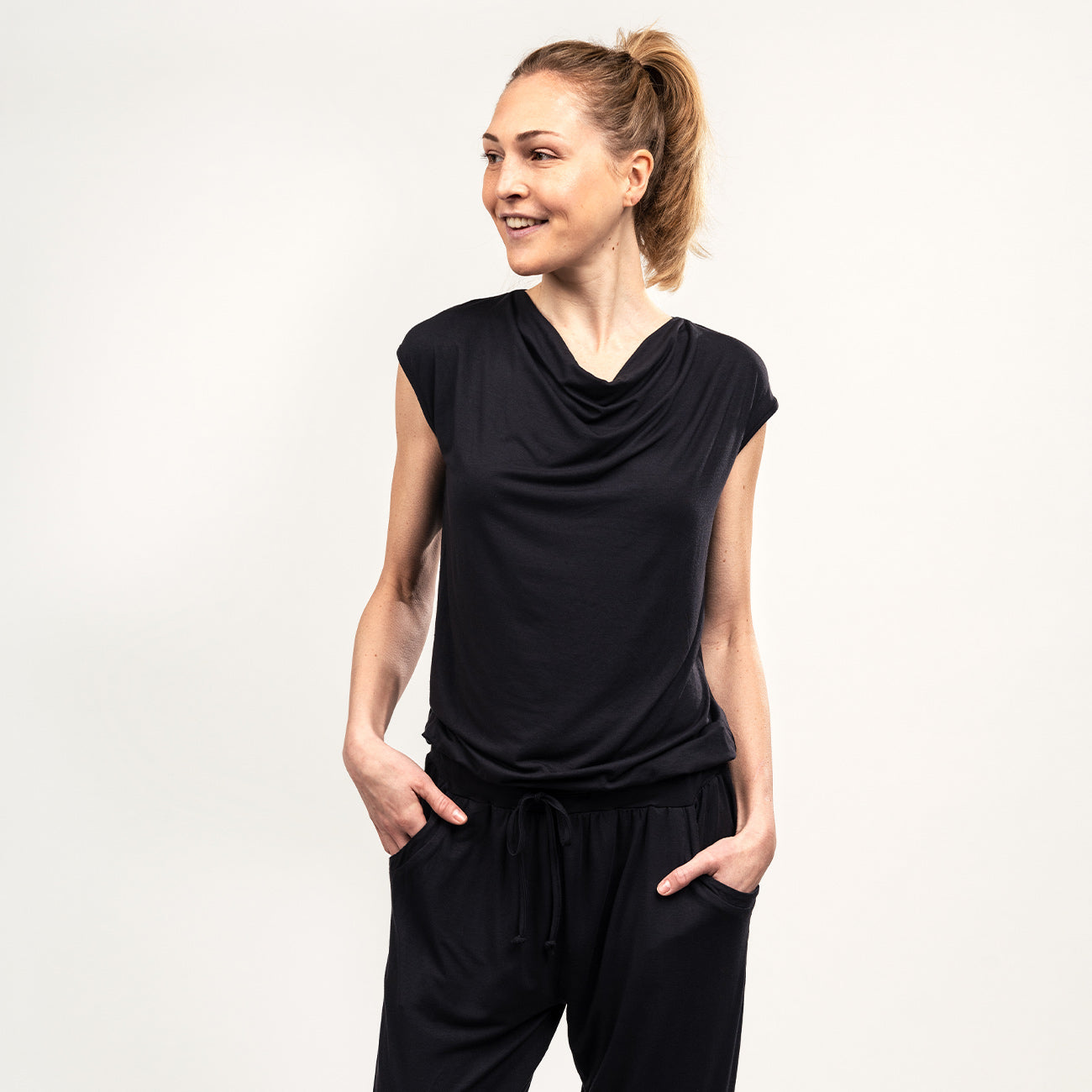 Jumpsuit Waterfall - Black