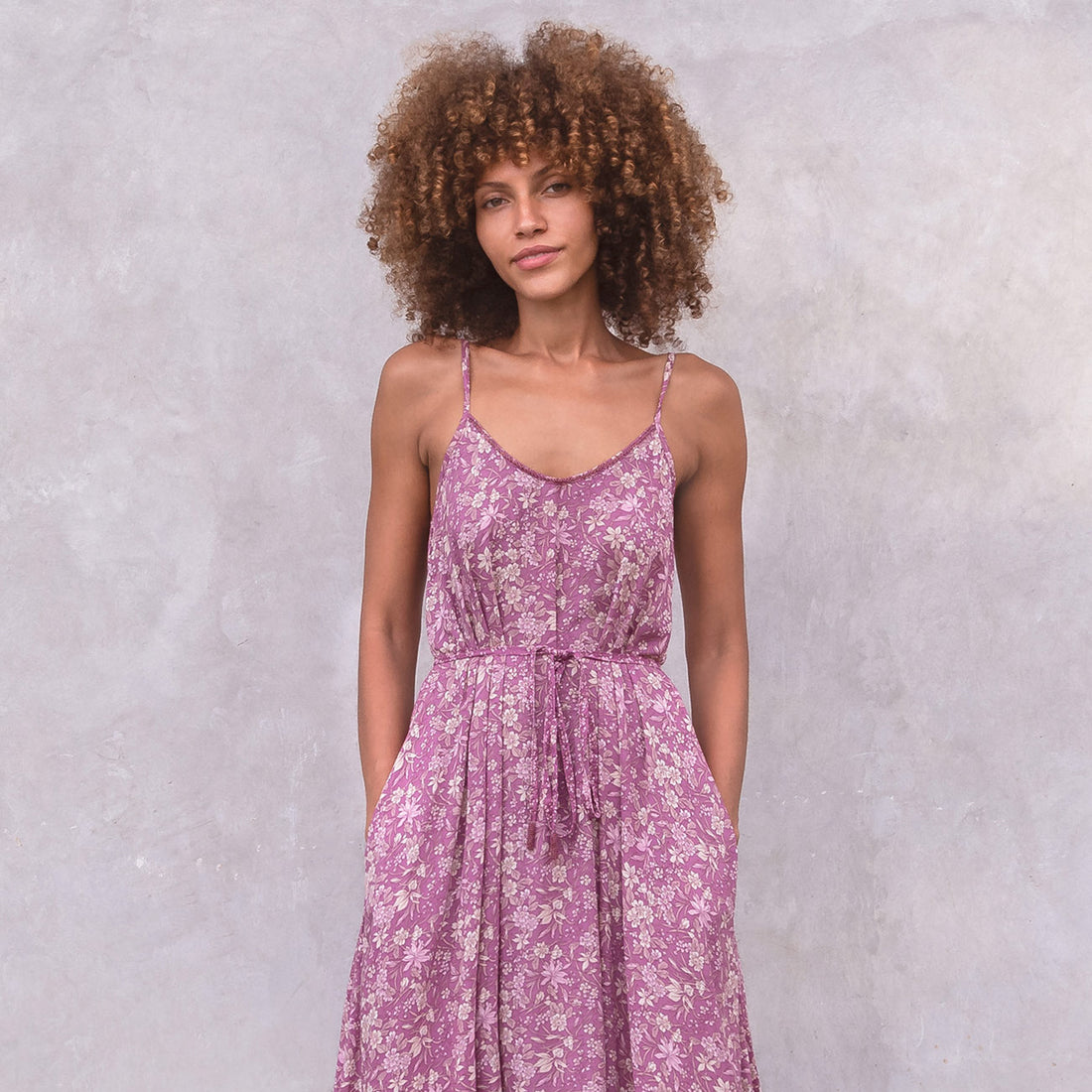 Maxi-Dress Estelle - Carmine Flowers Kleid Jaya Organics   