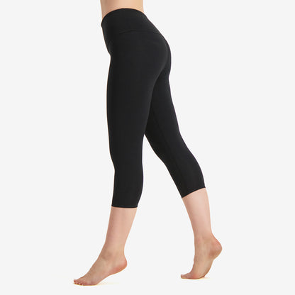 Urban Goddess Capri Legging Satya - Urban Black   