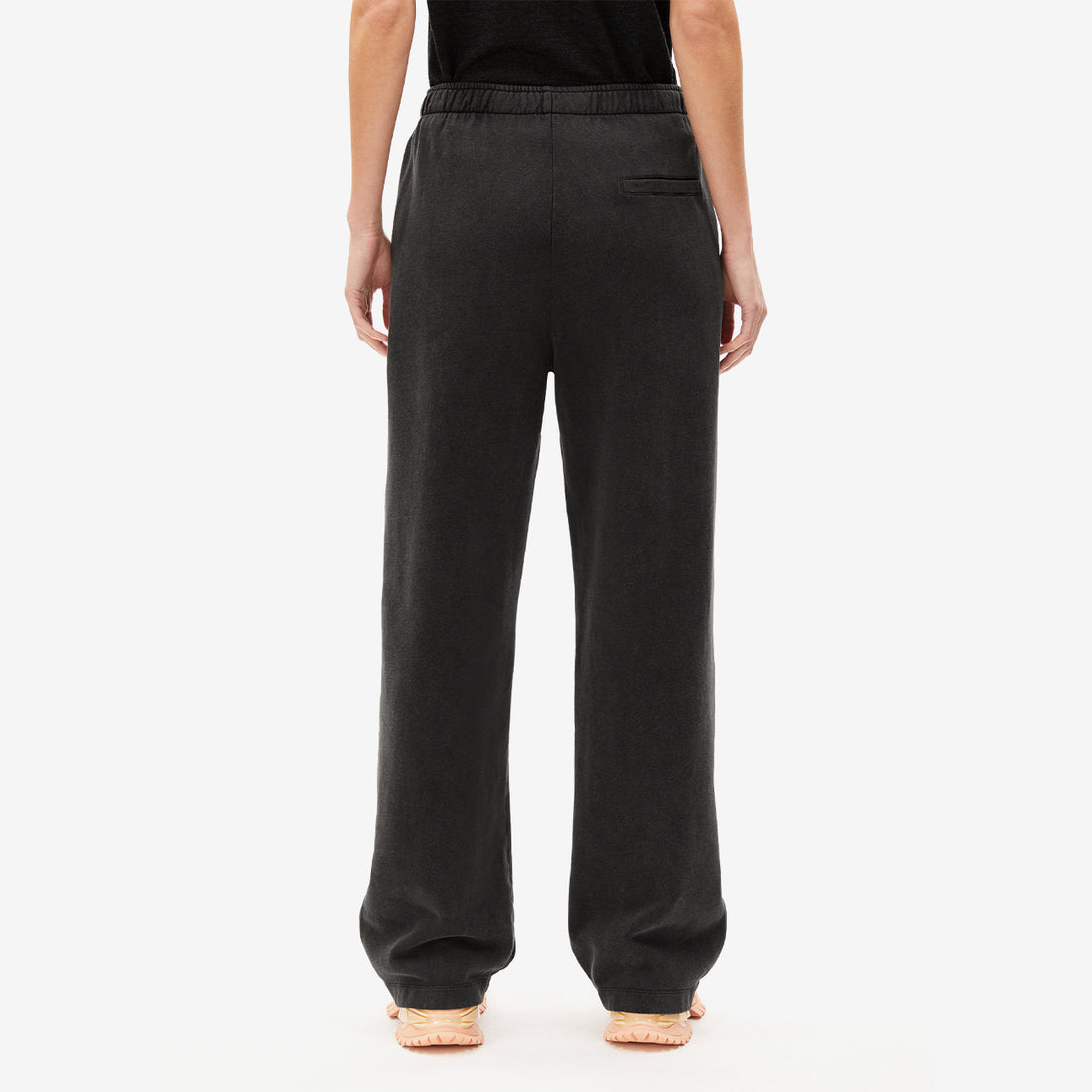 Hose - IVAARA WASH - Black Yogahose Armedangels   