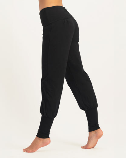 Yogahose Devi - Onyx Black