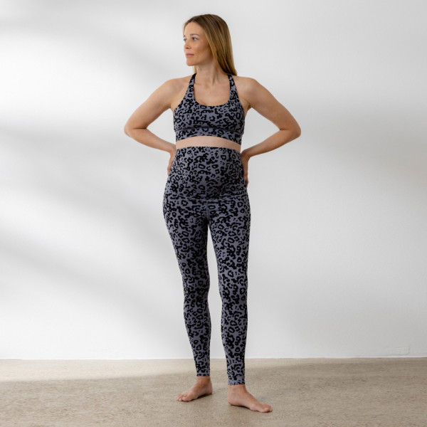 Women`s clothing for Yoga, Pilates, Workout & more